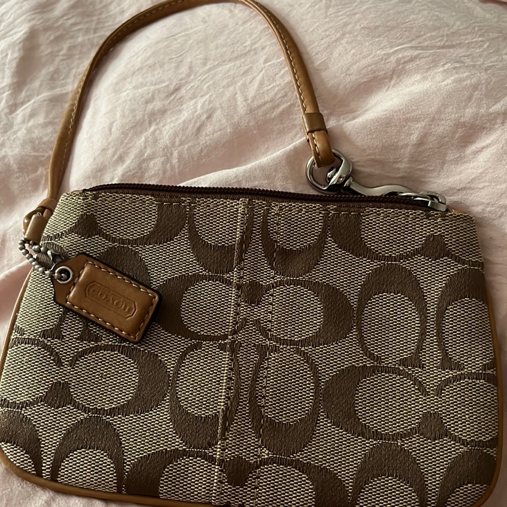 Coach Wristlet… like new!